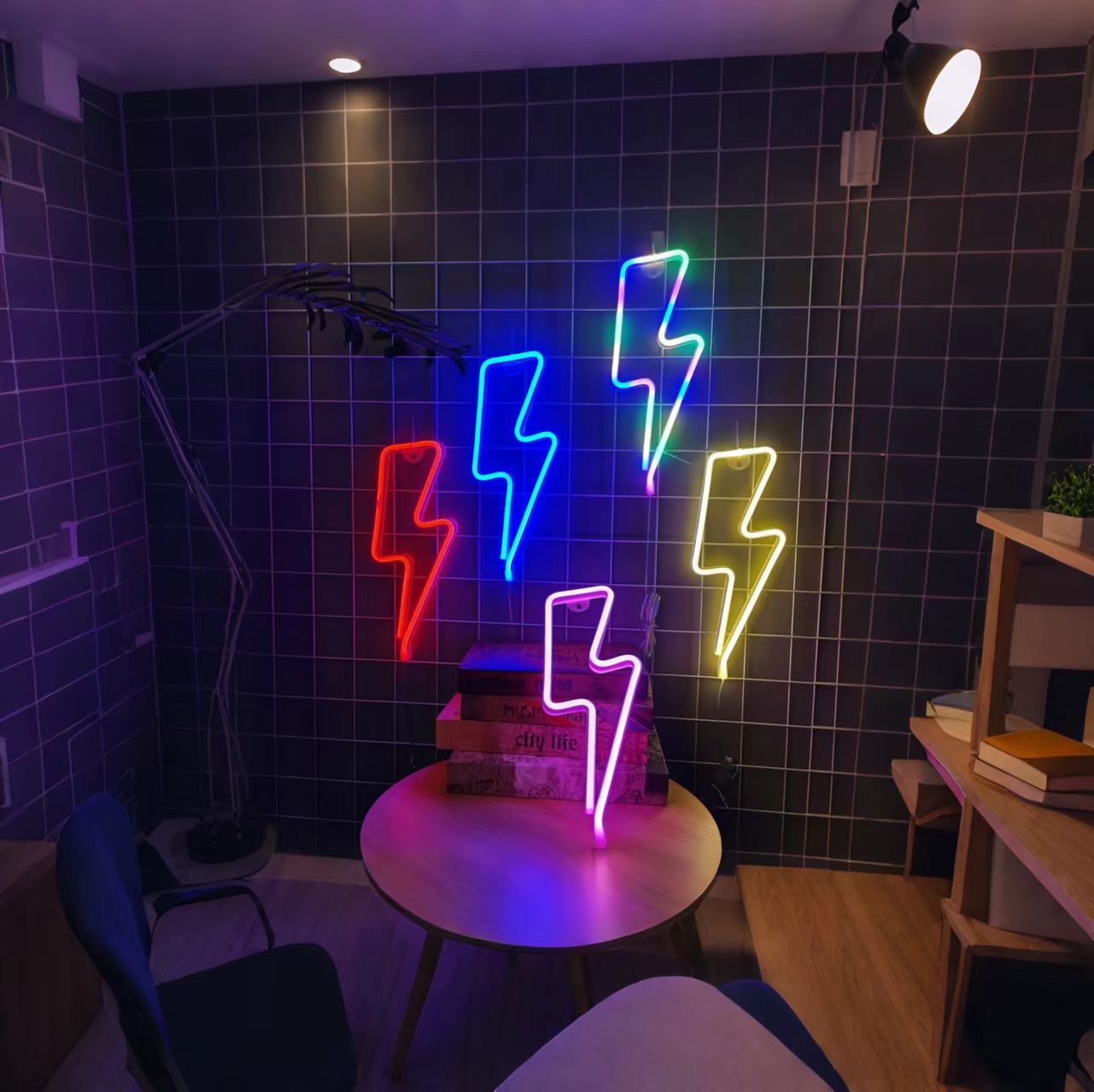 LED闪电霓虹灯墙面装饰挂灯节日派对氛围灯圣诞节日房间卧室布置详情2