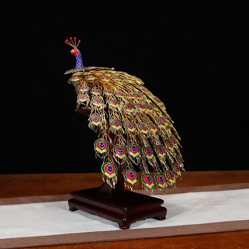Peacock sculpture spider accessories simulation owl farm butterfly moving butterfly accessories fruit shells pic 4