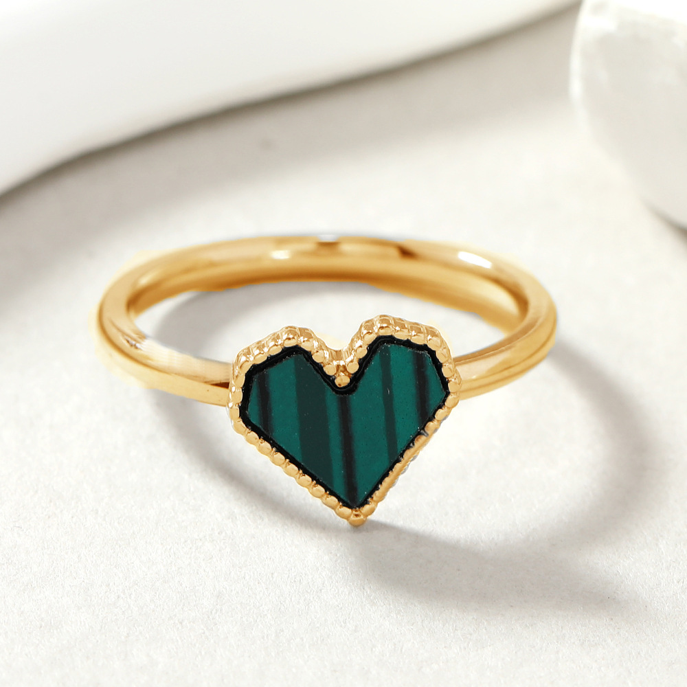 跨境不锈钢饰品 设计感极简时尚焊牌四色爱心情侣钛钢戒指  厂家详情11