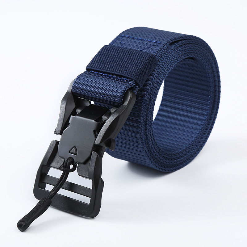 男士塑料磁铁对扣战术休闲帆布腰带男士腰带插扣军训运动裤带批发详情5