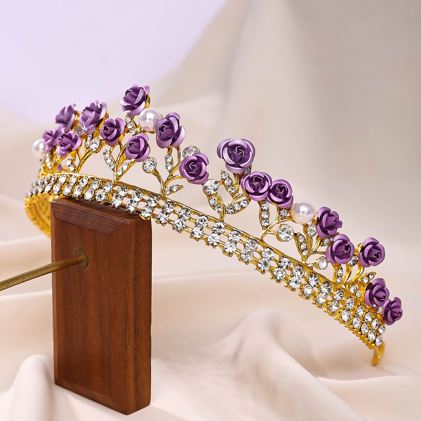 Nuevo compromiso barroco belleza temperamento rosas rojas princesa aros de pelo vestido de novia accesorios corona de novia pic 12