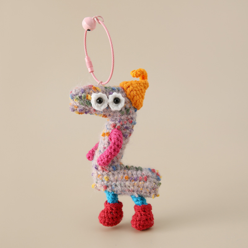 课堂知识创意学生英文字母毛线钥匙扣26个字母挂件手混线包包挂饰详情27