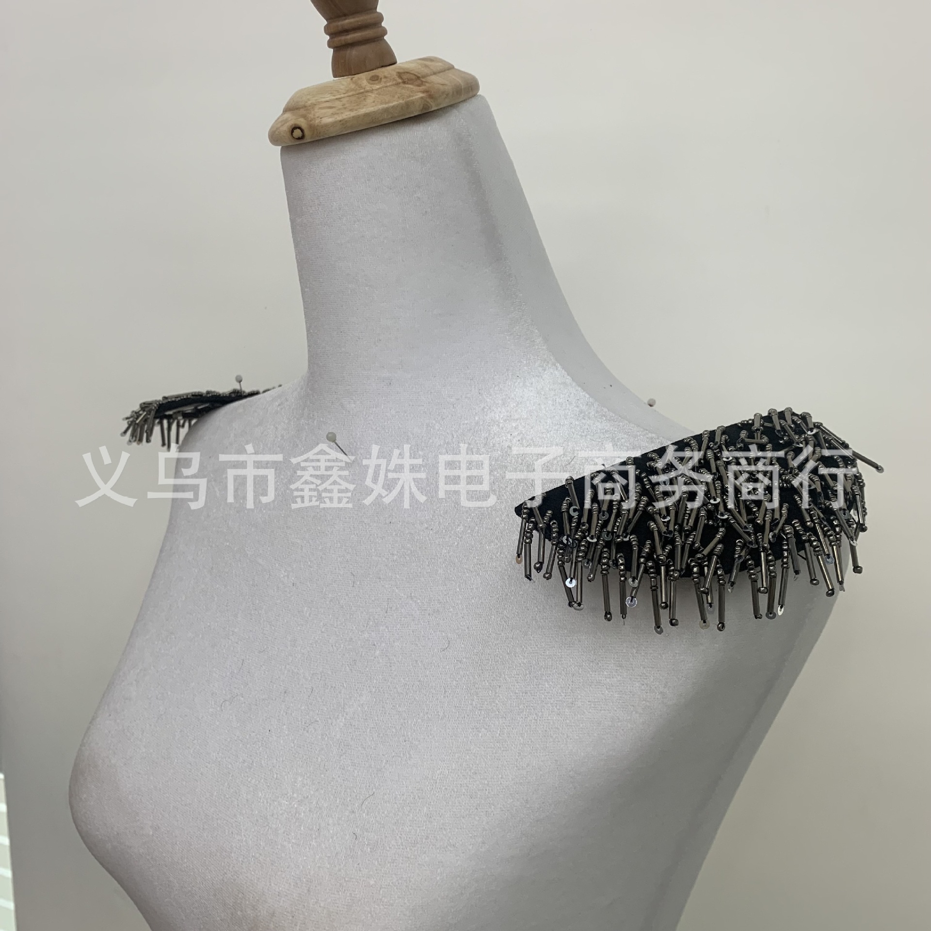 diy手工钉珠流苏肩章重工吊珠服装饰品配件详情1