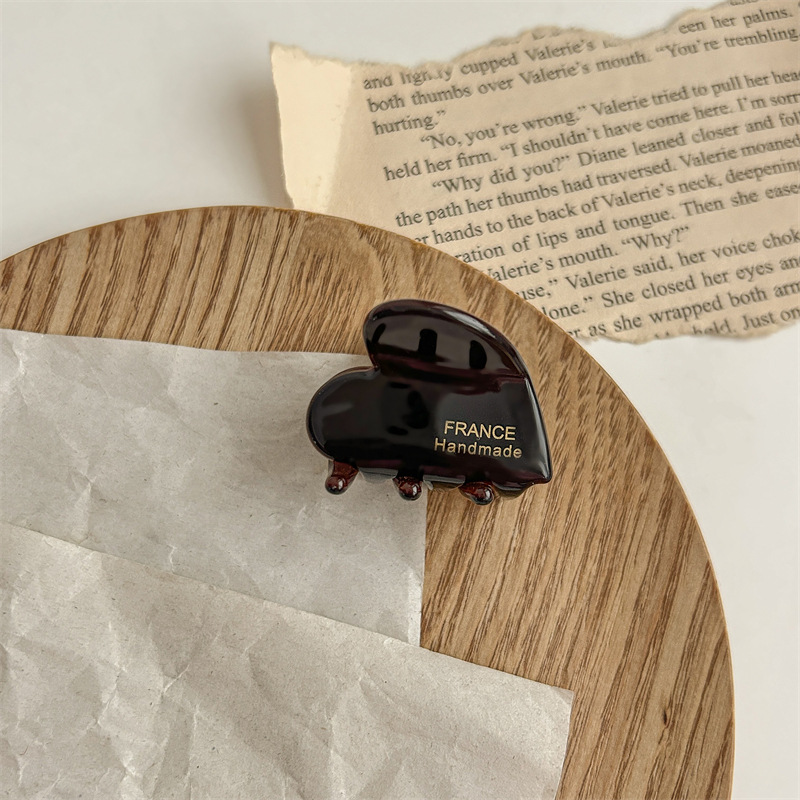 法式醋酸爱心小抓夹女2024新款后脑勺发卡夹子鲨鱼夹春夏发夹头饰详情13