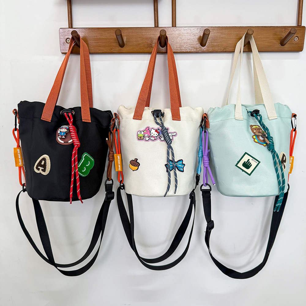 户外运动斜挎单肩包水壶袋手机包遛娃单肩包运动徒步旅行轻便挎包详情2