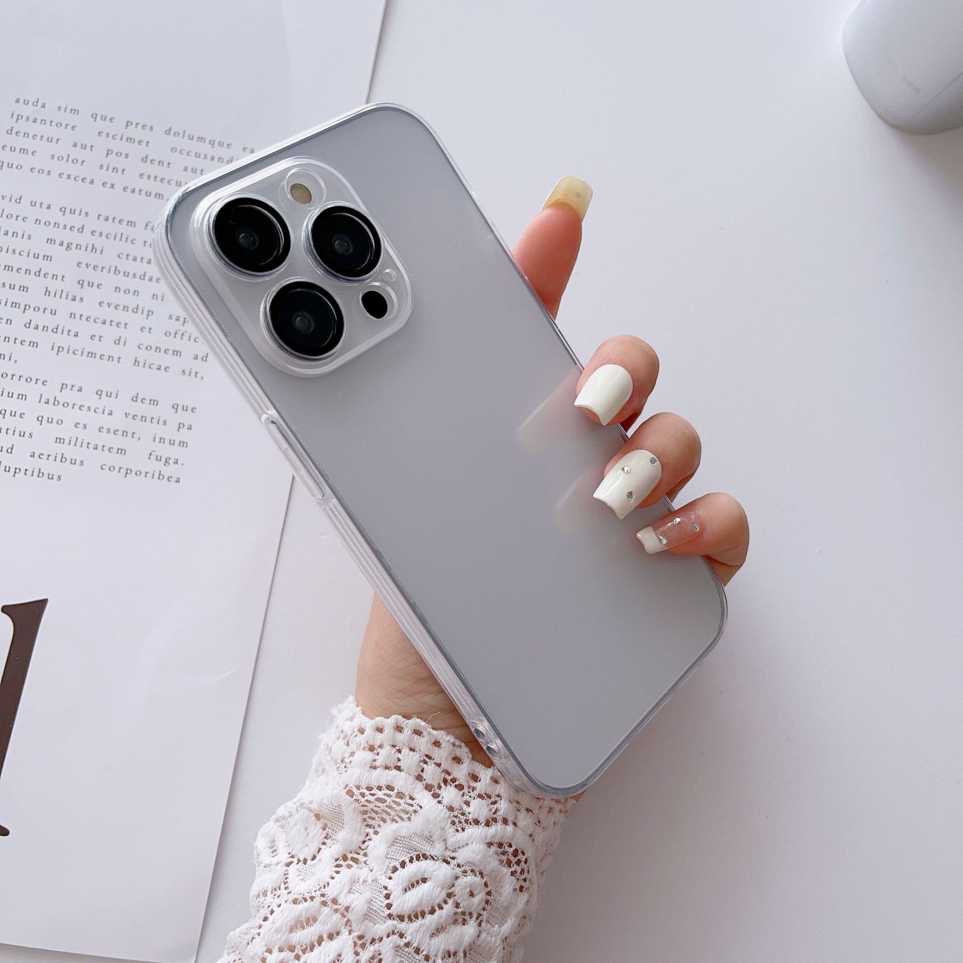 适用苹果15promax手机壳14iphone13plus电镀带镜头膜防尘网保护套详情14