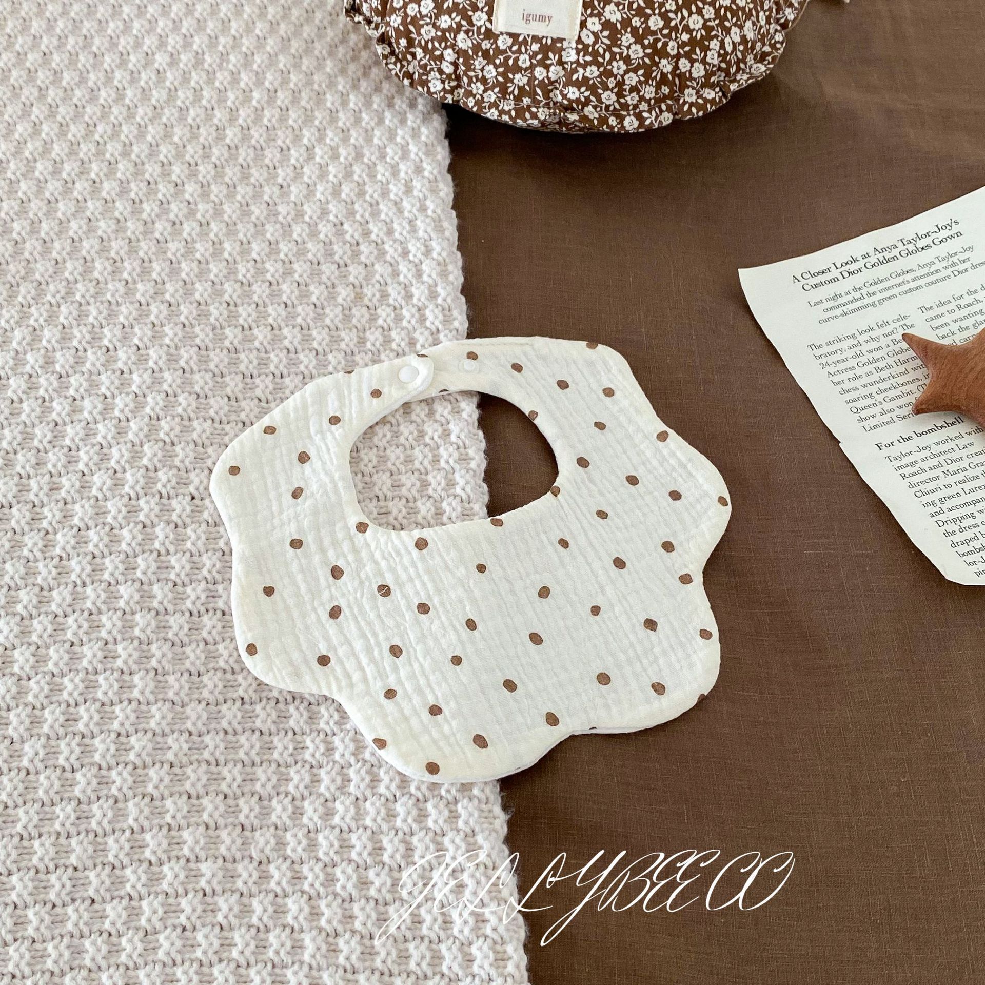 花瓣宝宝围嘴新生婴儿口水巾A类纯棉纱四季吸水围脖跨境详情10