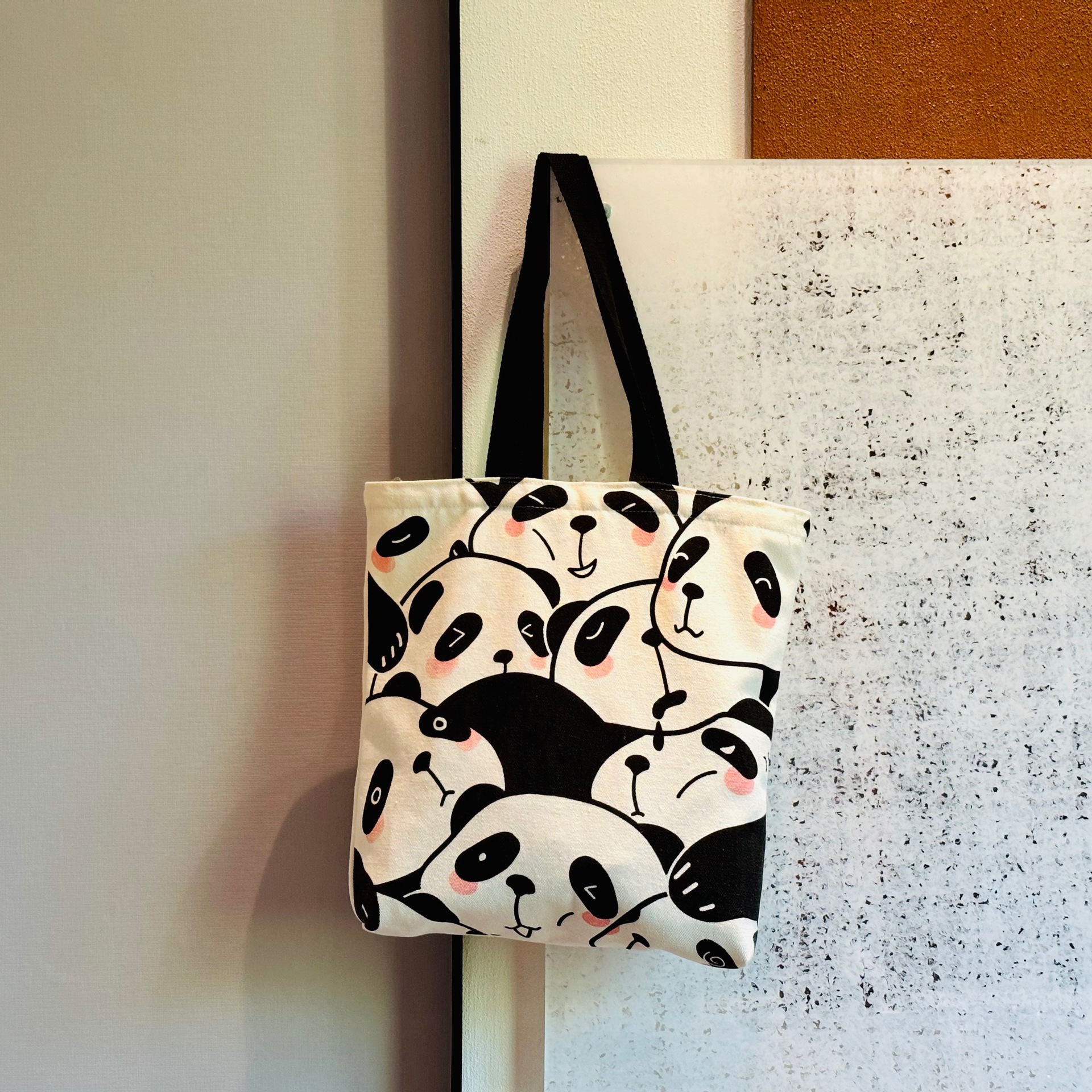 Cute panda hand-held canvas bag, simple and versatile, artistic Instagram single-shoulder bag, shopping and travel bag for female students and mothers pic 2