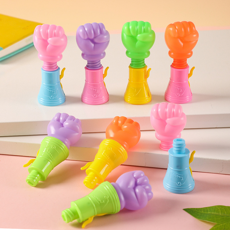 创意弹射拳头亲子互动玩具幼儿园奖励活动礼物摆摊赠品义乌批发详情6