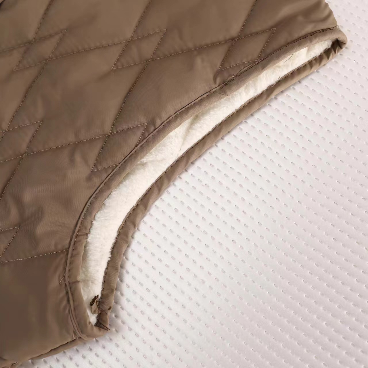 Invierno nuevo estilo mujer más de terciopelo desgaste exterior chaleco calor diseño espesado cómodo interior de felpa sin mangas clip de caballo anti-running material de algodón otra clasificación aplicable pic 9