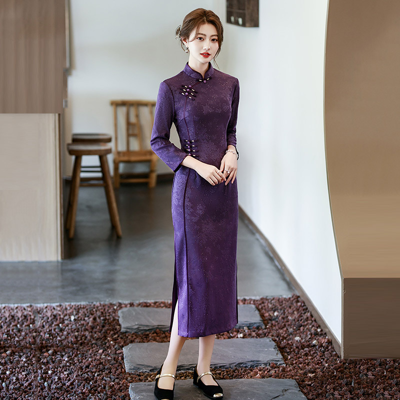 国潮紫色妈妈装国风新中式长款秋季长袖改良旗袍女高级感复古收腰秋冬详情4
