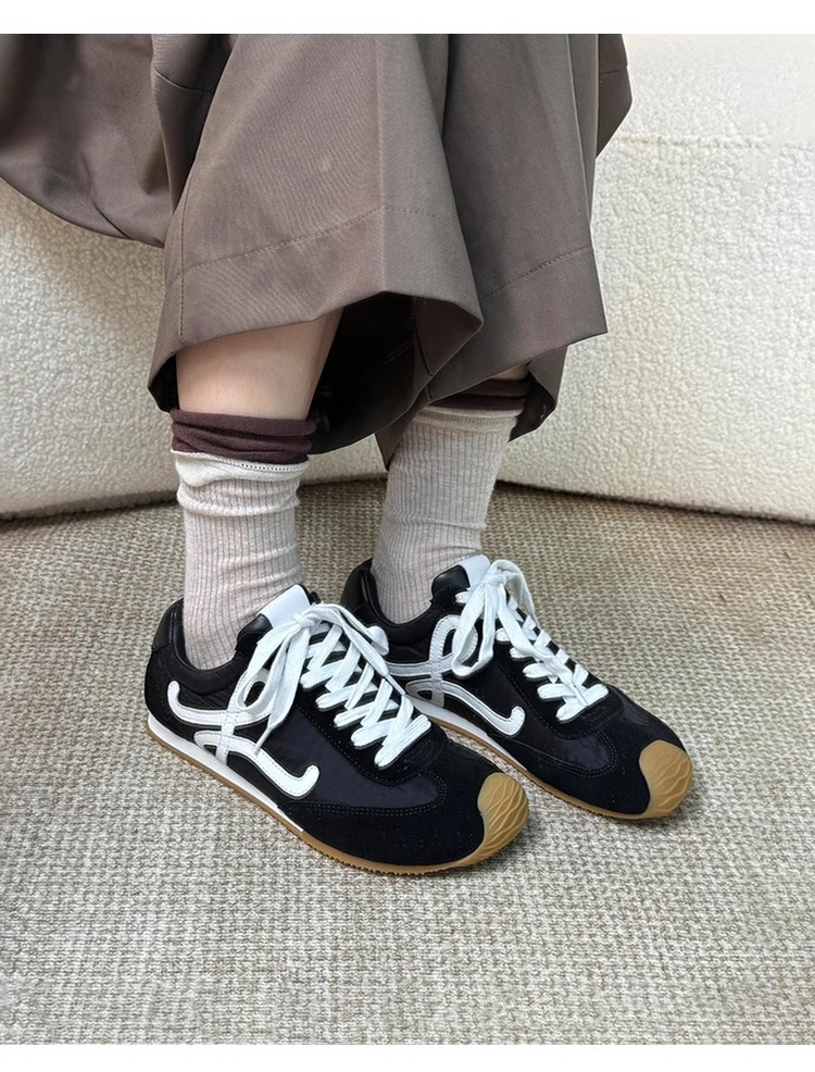 苏茵茵内增高阿甘鞋女2025新款歪头德训女鞋系带休闲鞋真皮德训鞋详情28