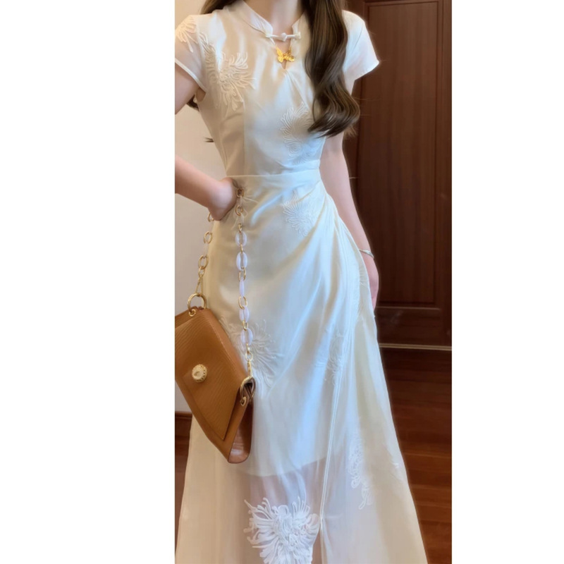 新中式国风清冷感刺绣改良版旗袍连衣裙少女日常可穿2025夏季裙子详情6