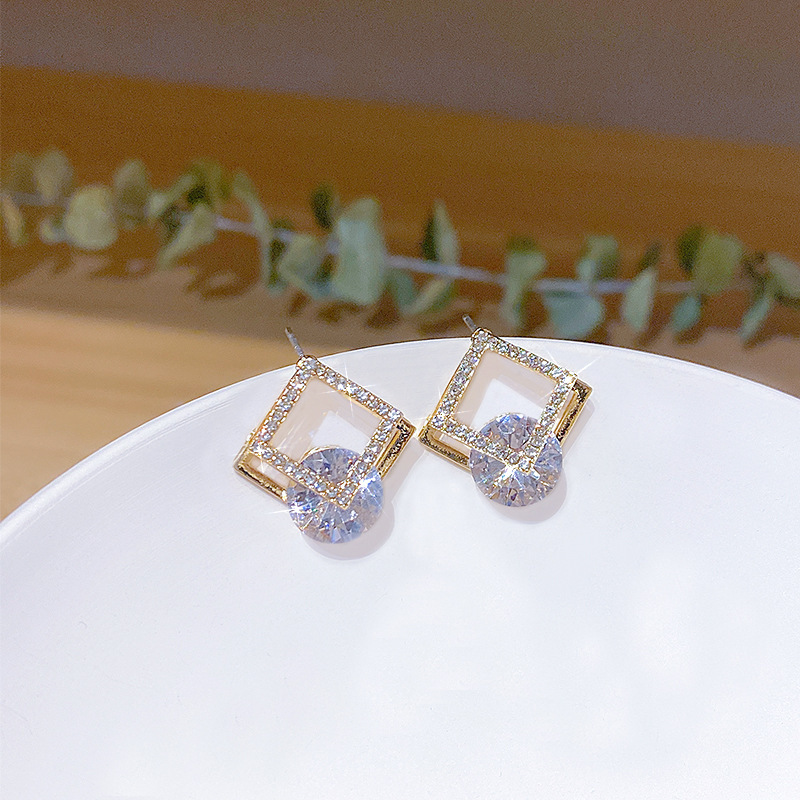 新款几何方块锆石耳环高质量批发925银针简约精致气质网红耳饰品详情14