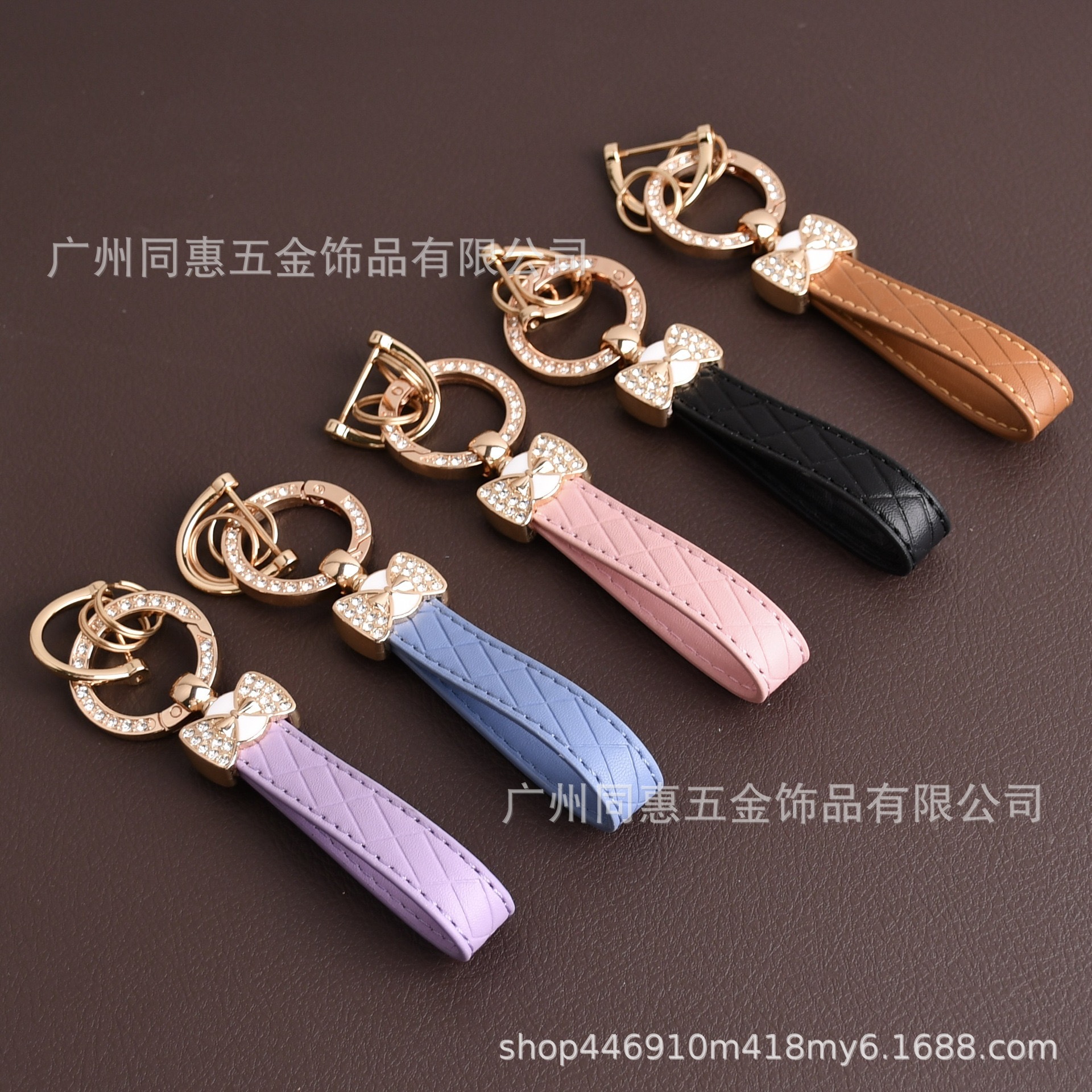 轻奢镶钻蝴蝶钥匙扣菱形时尚皮革汽车钥匙链可爱包包钥匙挂件批发详情4