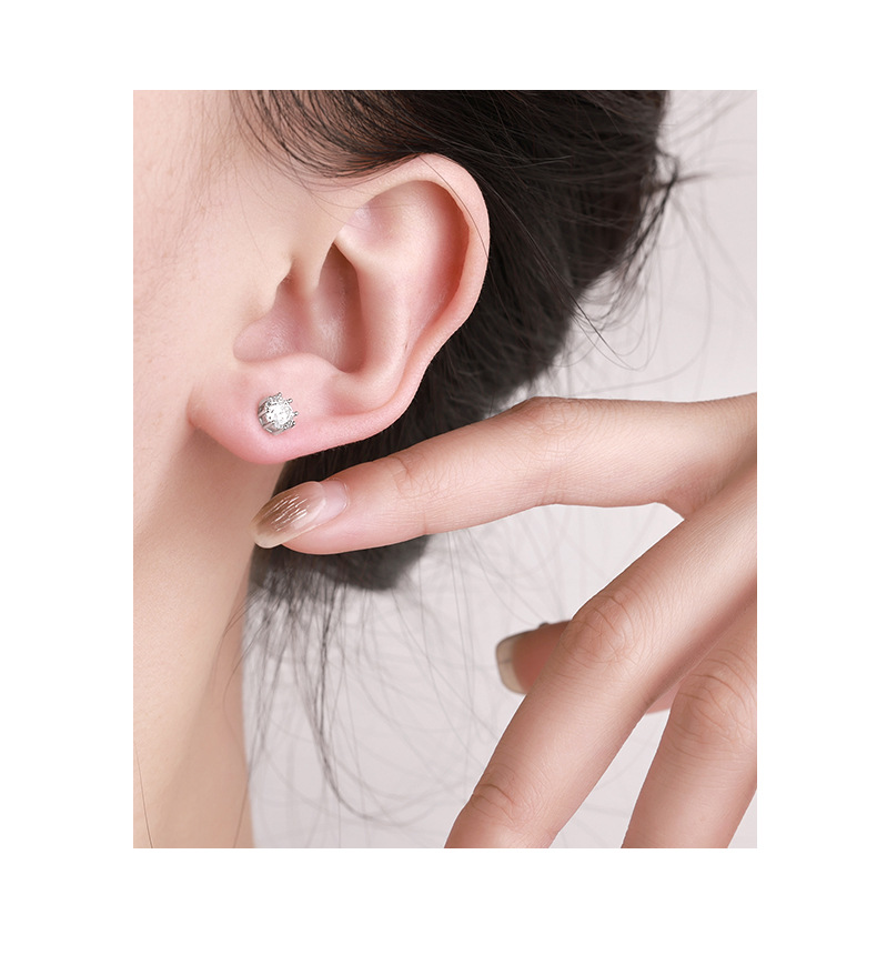 s925纯银耳钉女莫桑石耳钉1克拉莫桑耳钉时尚耳饰气质高级感耳环详情1