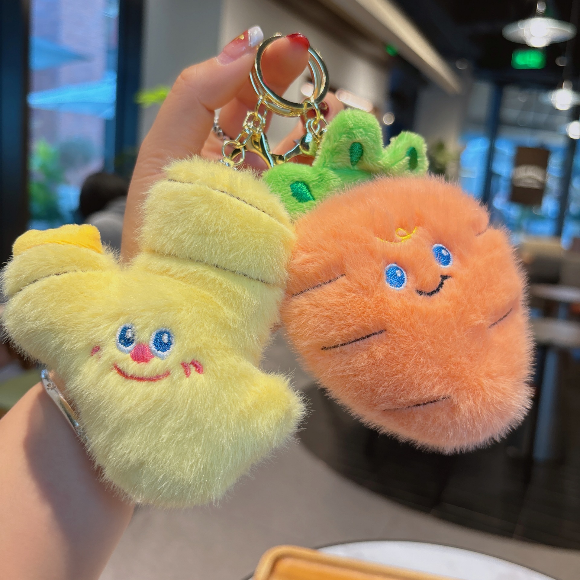 创意水果美食毛绒钥匙扣肉夹馍卡通儿童书包钥匙链可爱少女包挂饰详情14