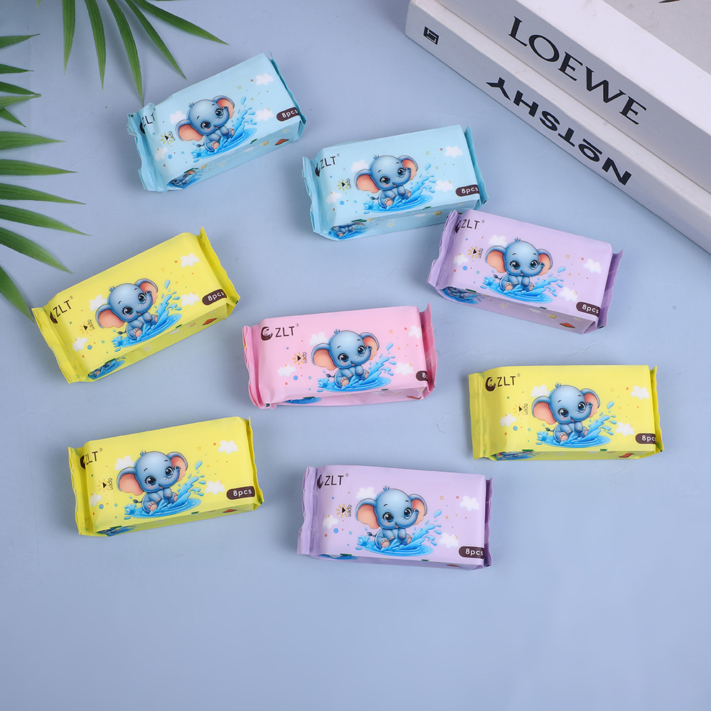 湿巾跨境便携小学生婴儿手口纯水湿纸巾儿童上学清洁用手帕纸草本详情1