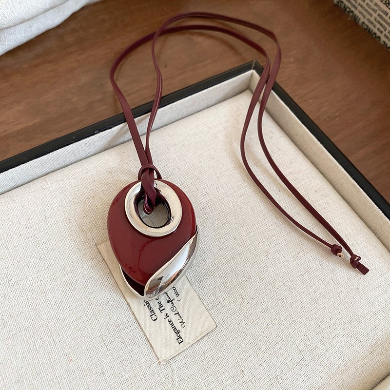 Maillard retro necklace for women, a new and niche Korean-style sweater chain, a fashionable autumn and winter versatile and high-end necklace for wholesale pic 41