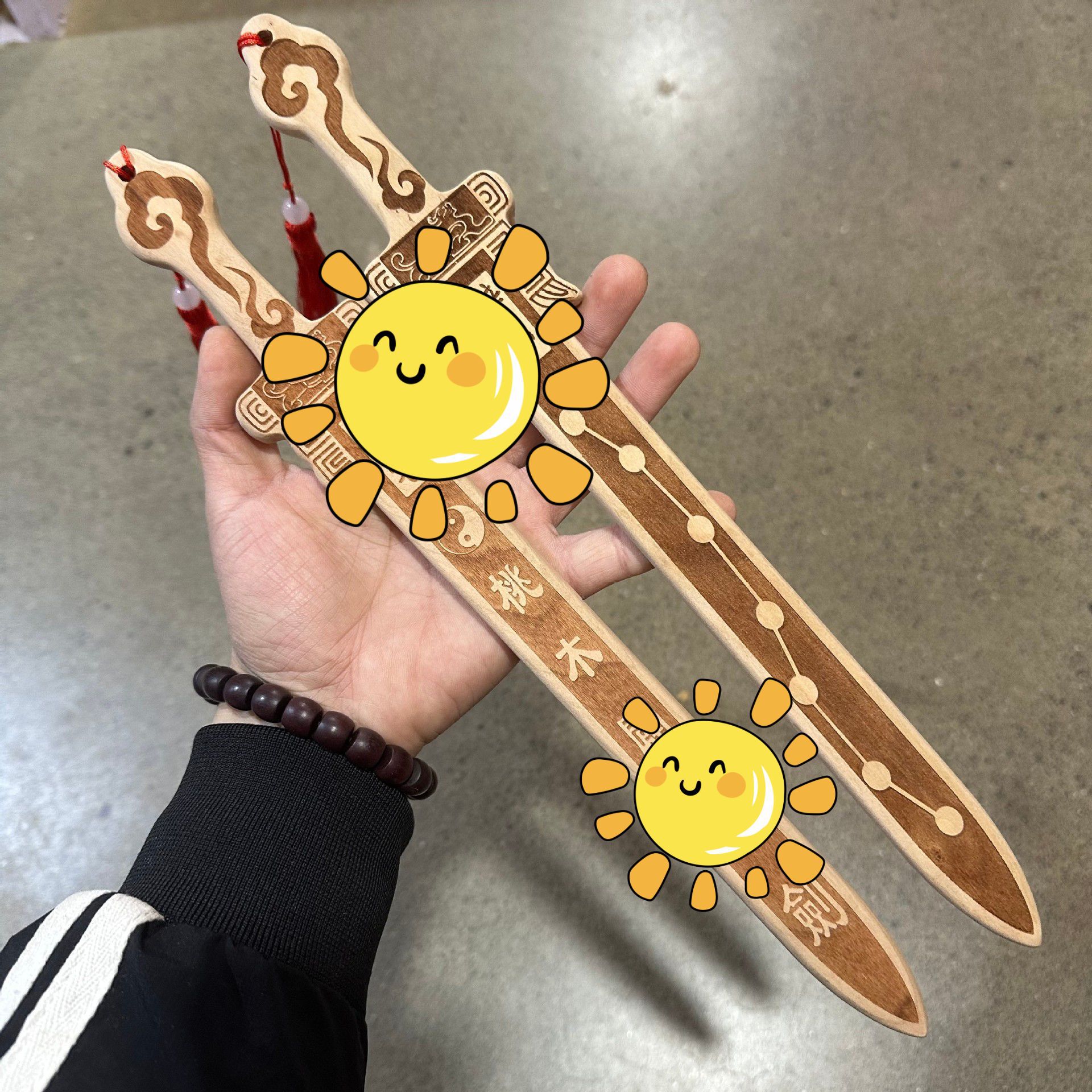 桃木剑原色一体剑雕刻桃木斧挂件小号宝剑儿童玩具工艺桃木剑批发详情32