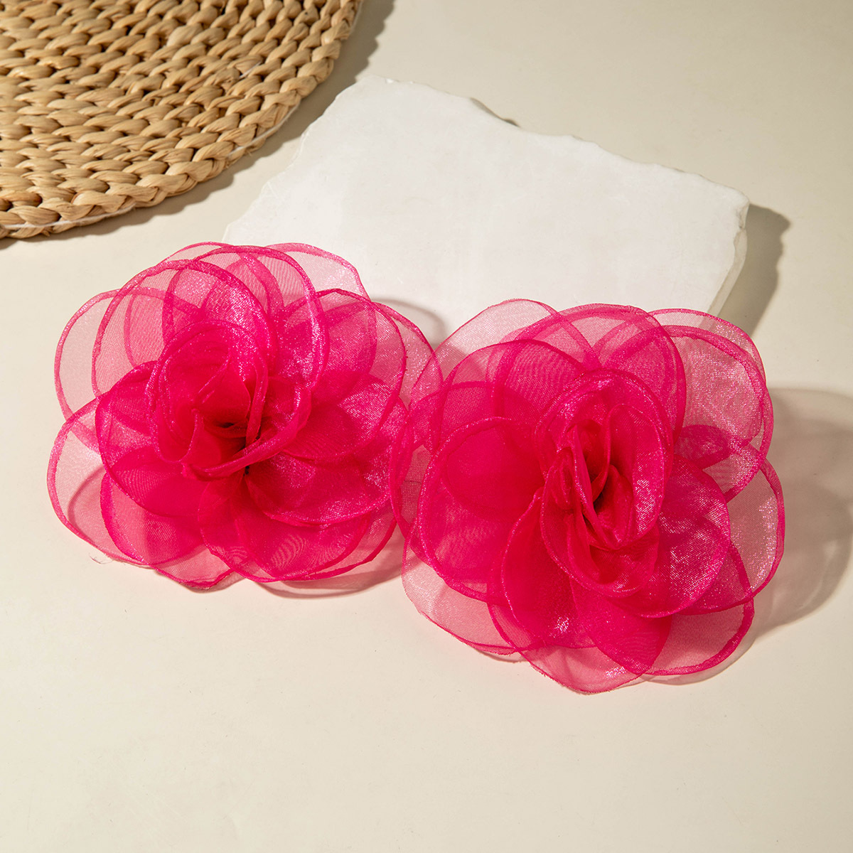 欧美跨境饰品时尚不规则立体花朵设计耳饰夸张彩色烤漆花瓣耳环详情53