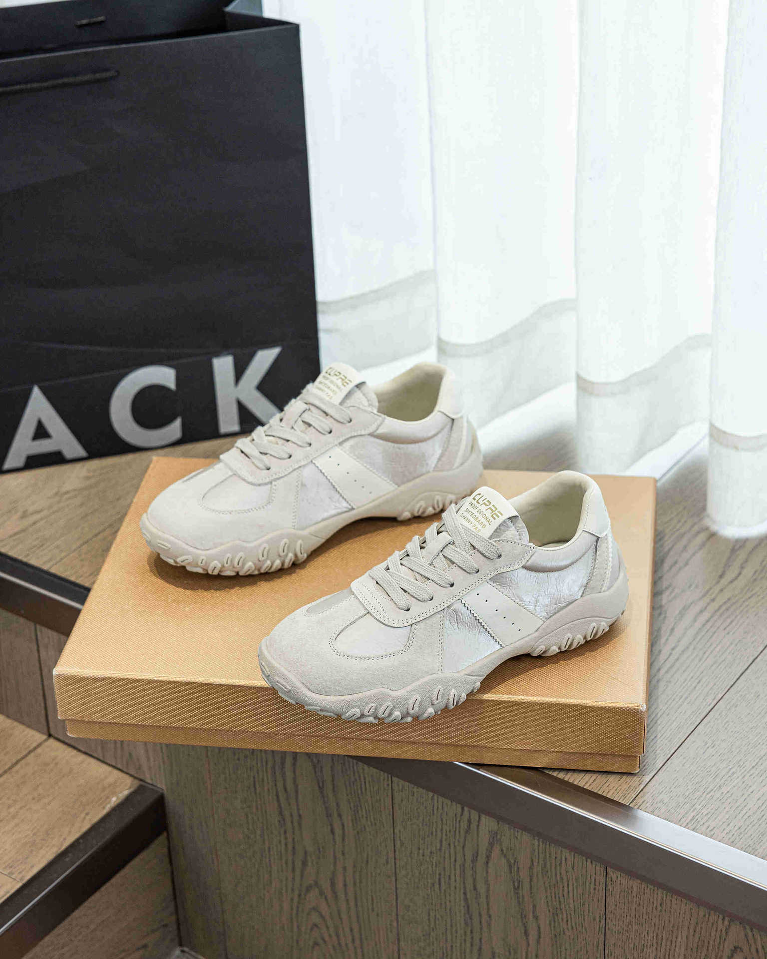 A new type of leather anti-slip and versatile De Xun shoes for women with soft soles, 56002, which can increase height by 7 cm pic 31