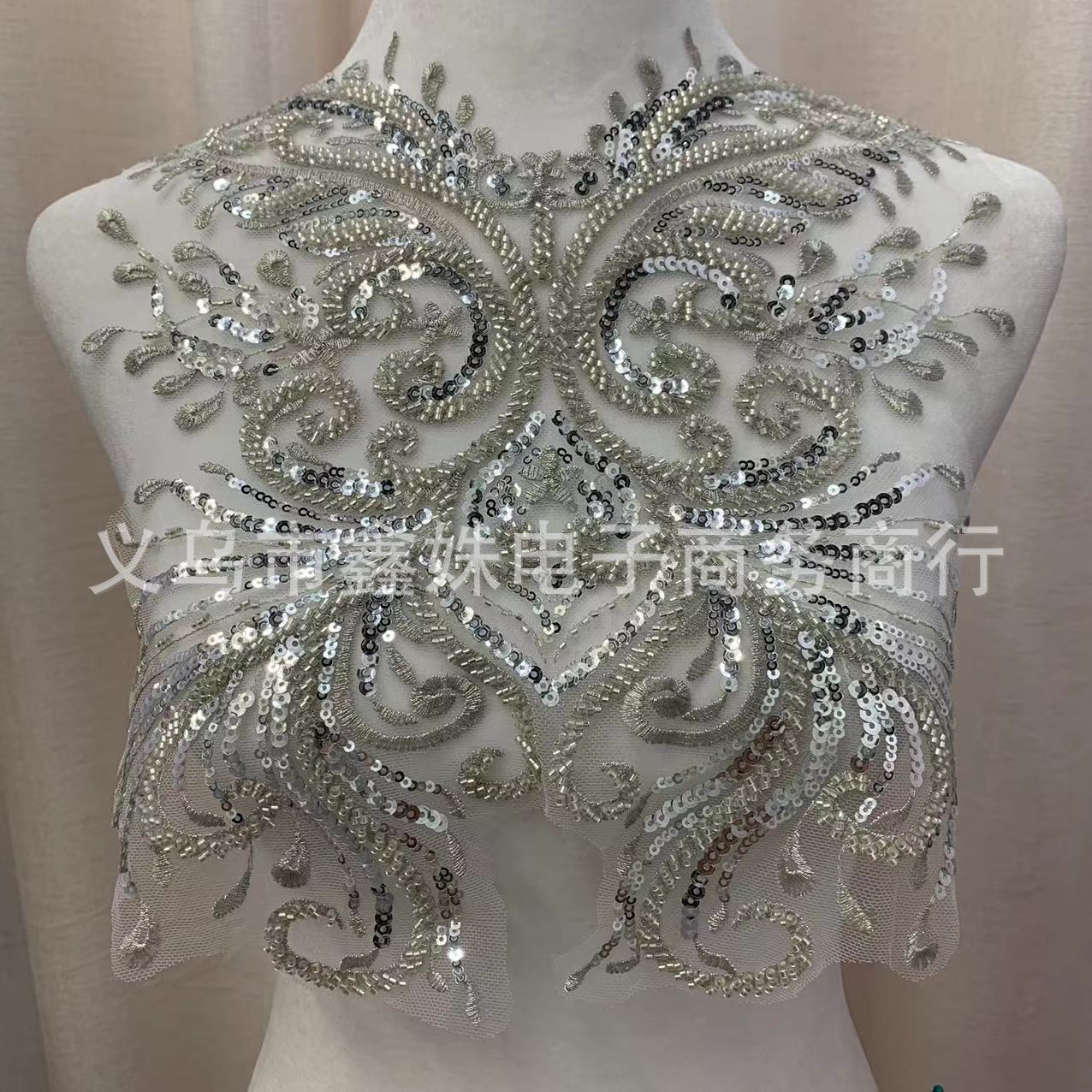 New DIY accessories are available for flower-patterned brooches, beaded tubes, sequins and dance-style clothing pic 1