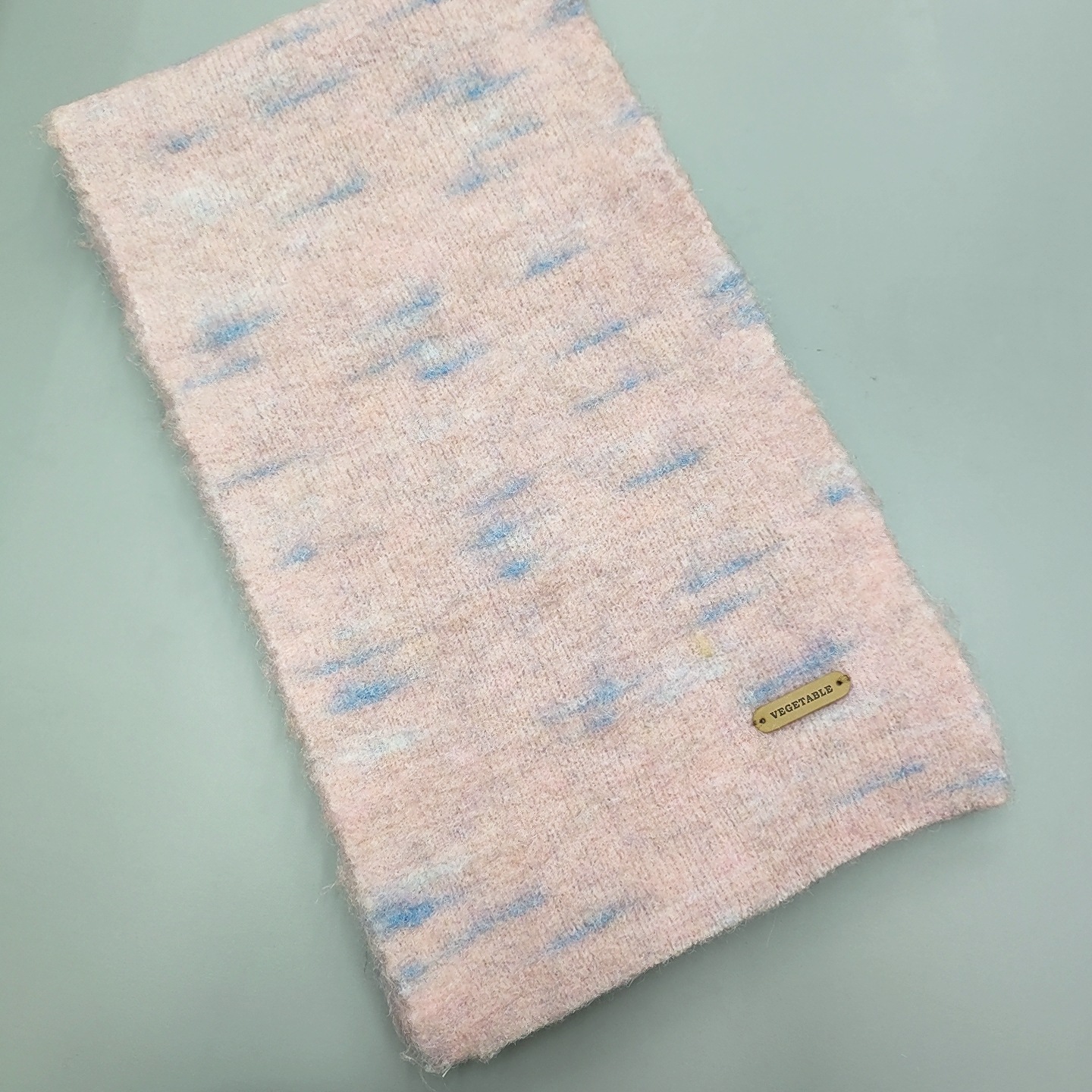 Brushed and textured dopamine pink scarf for women, winter soft and glutinous, ins style, Korean high-end knitted warm wrap pic 5