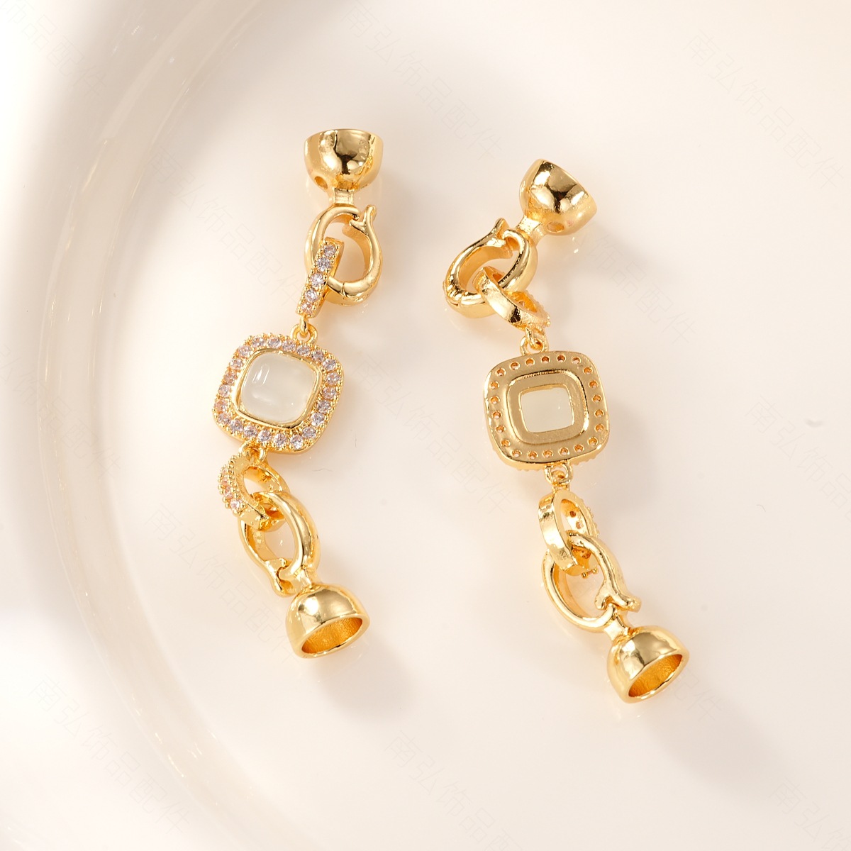 New product: Zirconium gemstone necklace clasp, copper-plated with real gold for color retention and high-end feel, DIY jewelry accessory pic 7
