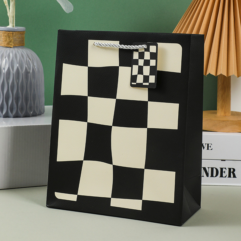 新款压纹系类精美工艺礼品袋创意个性跨境热卖现货厂家直销批发详情4