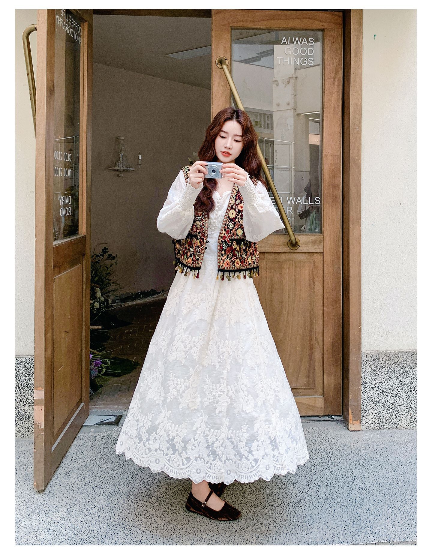 Real shot Bohemian fringed vest jacquard long dress two-piece set 2025 autumn collection lace patchwork V-neck dress pic 41