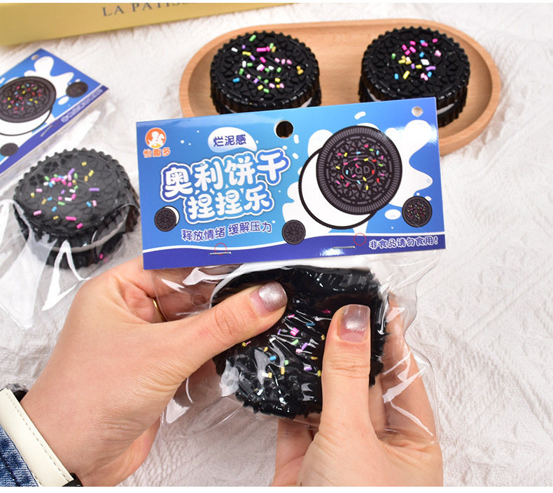Wholesale of popular Oreo cookies, Kneading Fun simulation food play sandwich cookies, Kneading super soft and wet stress-relieving toys pic 9