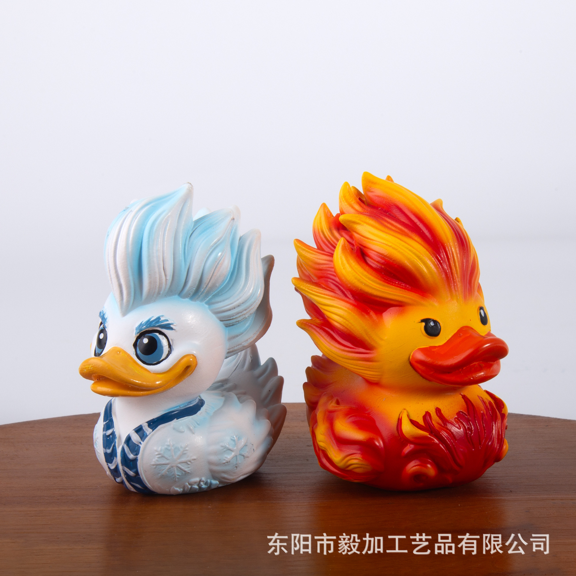 跨境异想天开创意舞王鸭冰鸭火鸭搞怪鸭派对桌面树脂摆件工艺品详情1