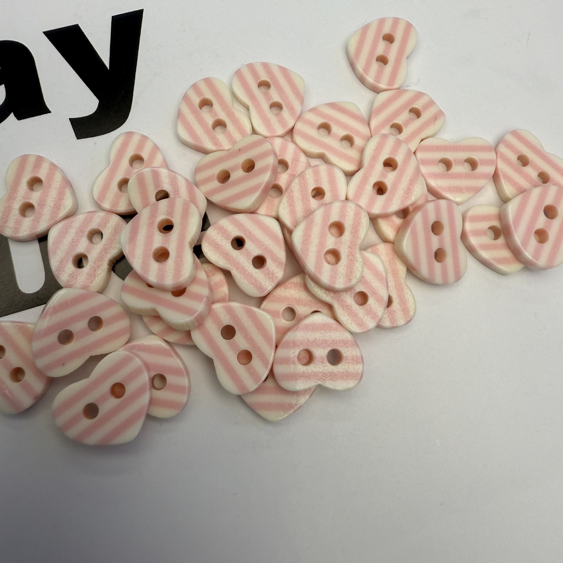 Cute pink buttons mixed and matched, handcrafted diy accessories, button collection, decorative account books, dolls, pain packs, materials pic 7