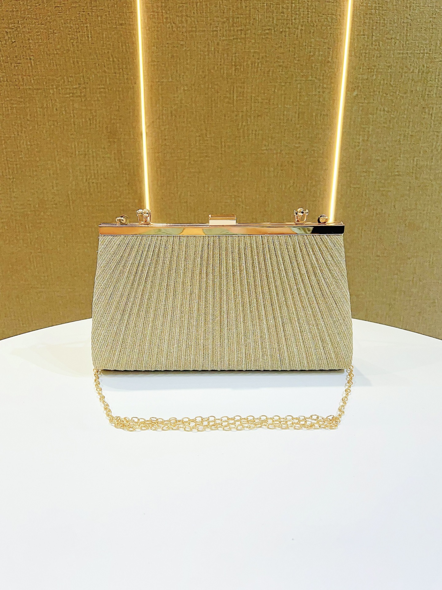 新款闪亮皱褶大容量手提包女公主包斜跨包晚宴包礼服包KTV手袋小详情12