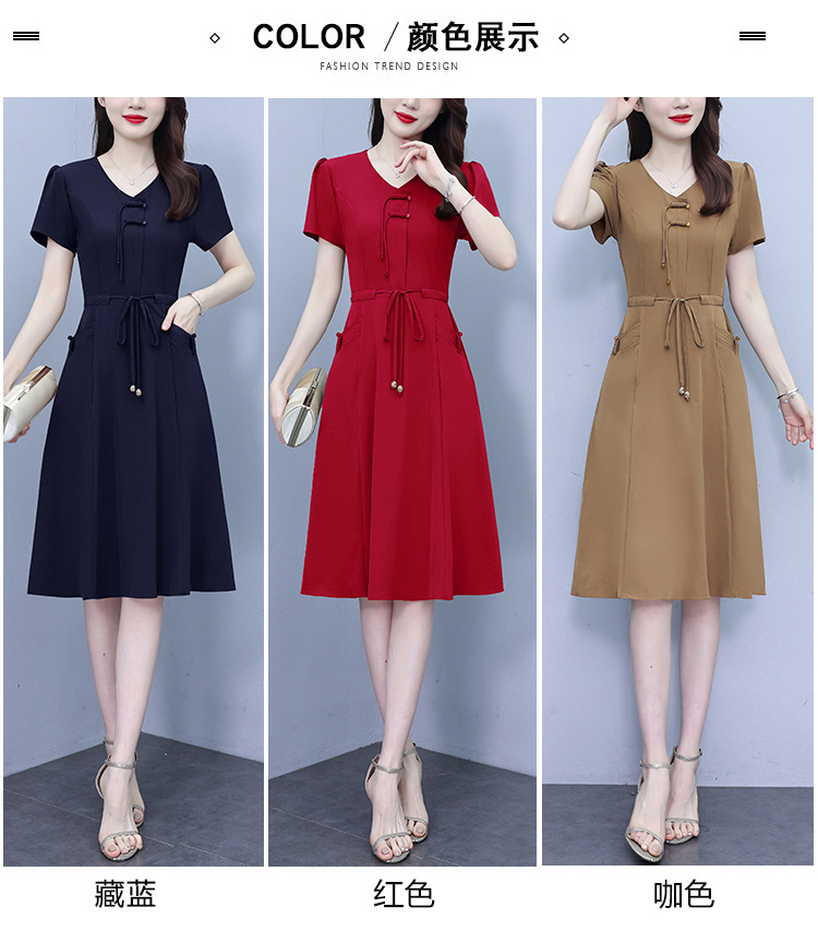 新中式V领连衣裙女2024夏季新款气质中长款收腰显瘦中年妈妈裙子详情15