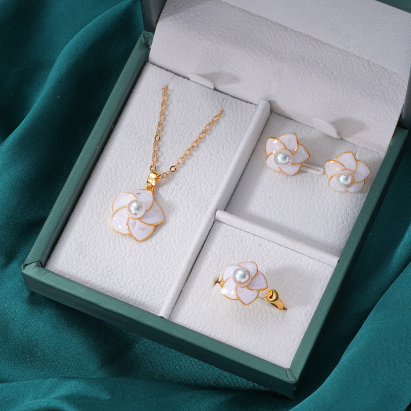 Pearl ring, earneedle pendant, three-piece set, empty stand, four-petal flower, white butterfly shell design, high-end DIY light luxury earrings pic 8