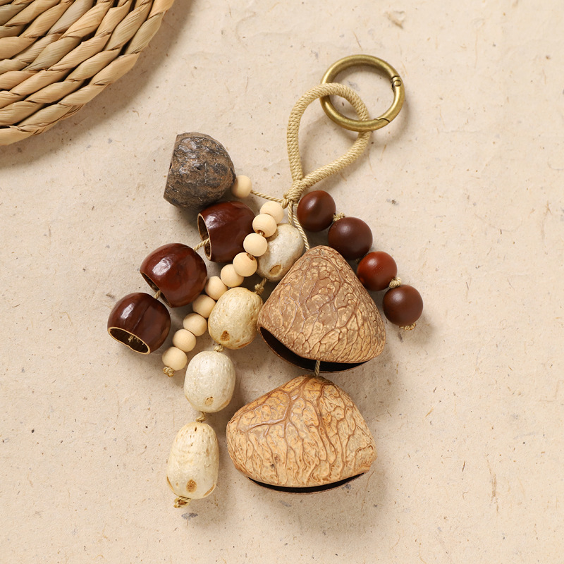 Best-selling natural healing fruit shell bell pendant, string, fruit shell hand-cranked stress-relieving sound therapy bag, wind chime, personalized pendant pic 16