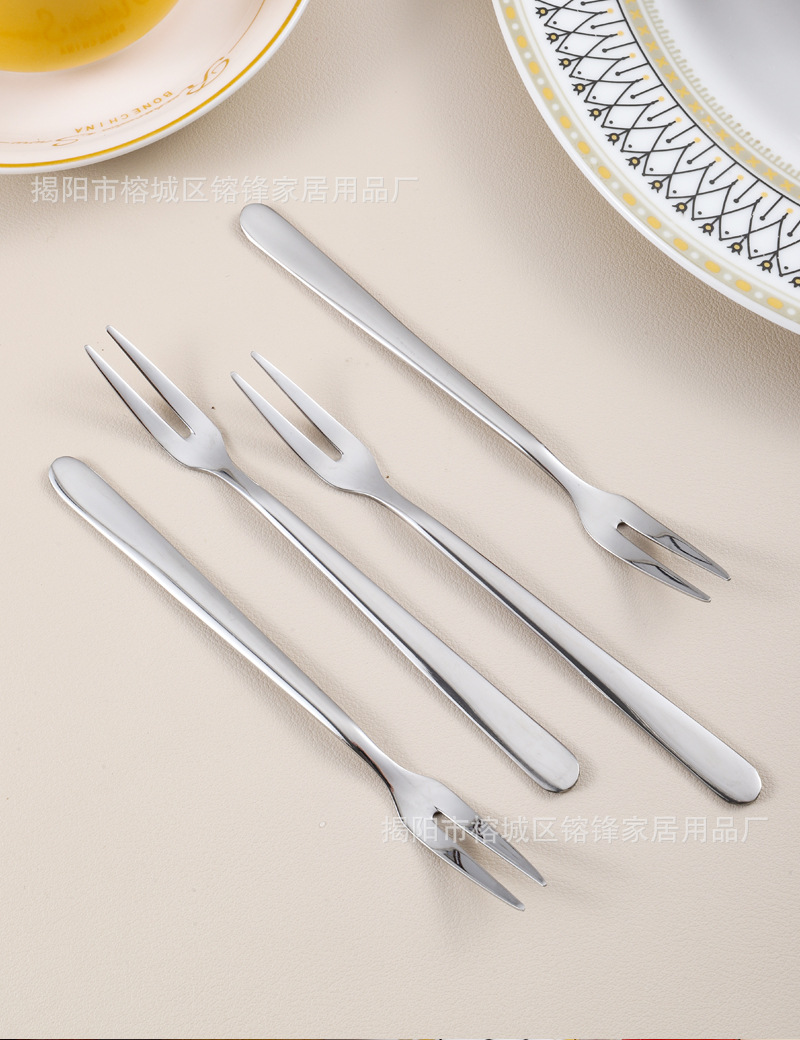 Wholesale 304 stainless steel fruit forks, thickened dessert forks for hotel and household use, fruit sticks, cake and mooncake gift forks pic 26