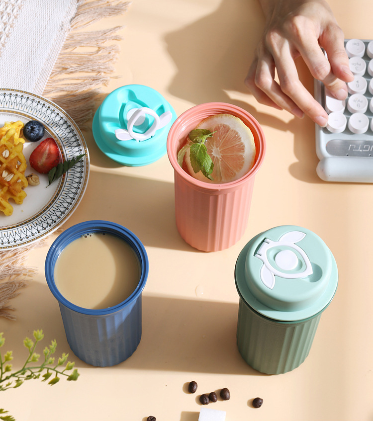 网红简约便携塑料杯密封水杯户外随行奶茶咖啡杯带盖手提杯子礼品详情16