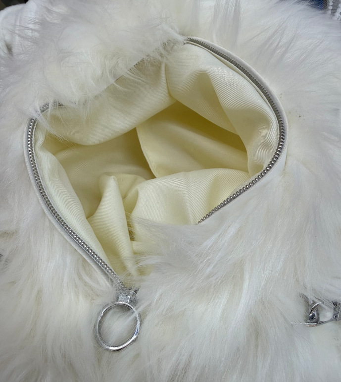 可爱萌趣仿真布偶猫宝宝玩偶双肩包三花猫毛绒包单肩女孩斜挎背包详情7