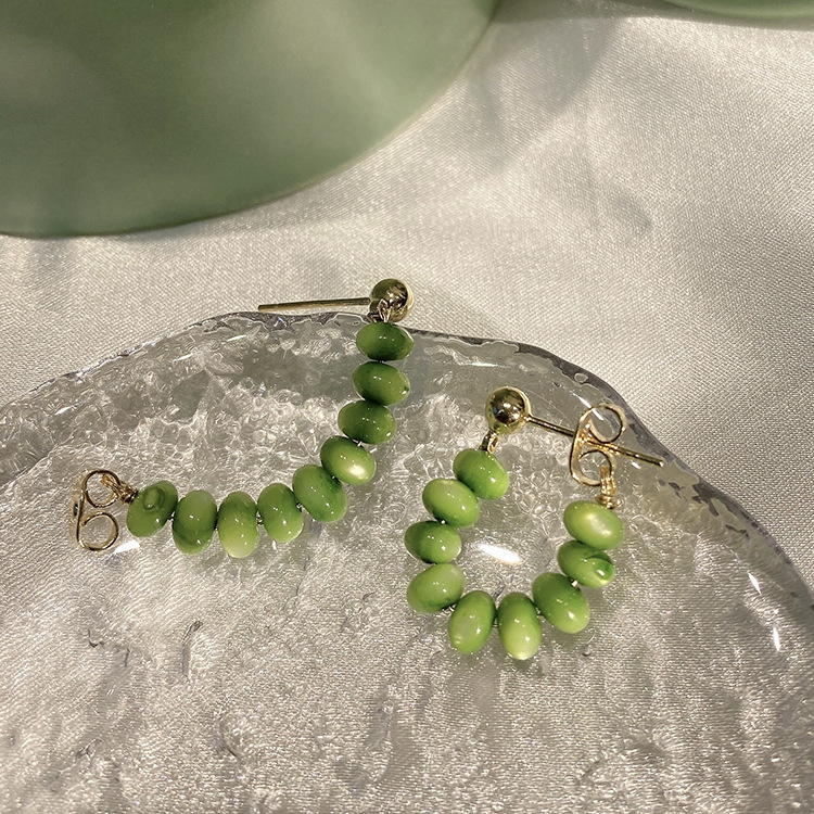 清新甜美风牛油果绿耳钉新款潮流耳饰女小众春夏百搭串珠耳针饰品详情9