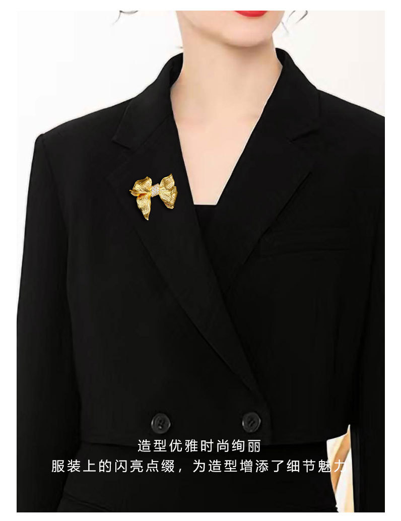 European and American style light luxury bow brooch, original design, simple and versatile, exquisite brooch, new autumn and winter suit pin pic 13