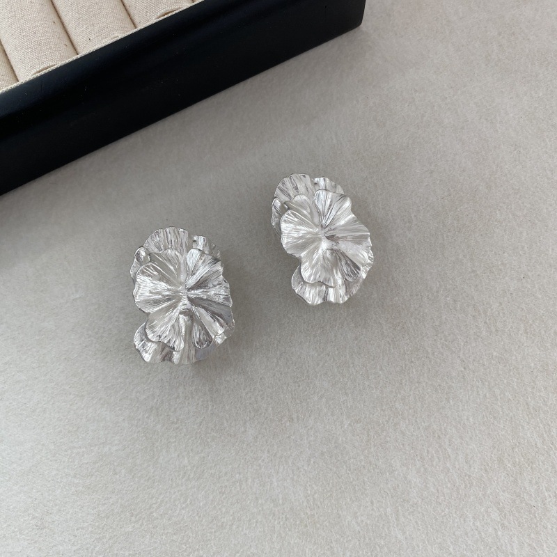 双层花奔耳环女小众设计高级感银色花掰耳钉轻奢时尚夸张气质耳饰详情7
