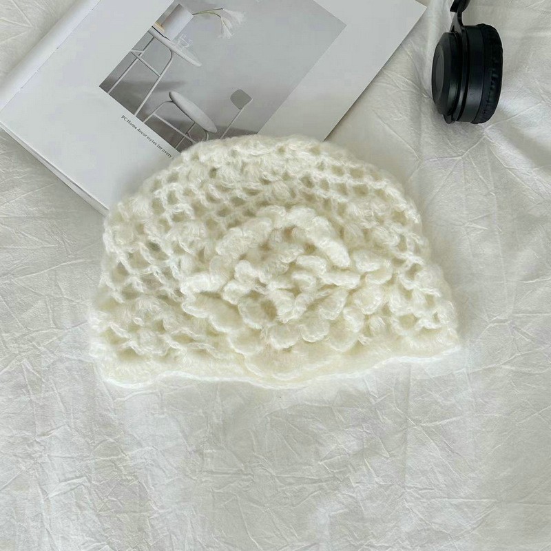 A collection of Japanese-style hand-woven headscarves, thin, hollowed-out woolen hats for women, and retro and artistic knitted hats pic 28