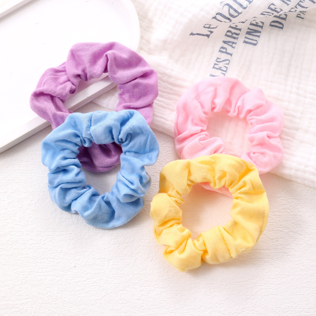 新款简约纯色涤纶布大肠圈发圈女士盘发丸子头手工布圈头饰品批发详情11