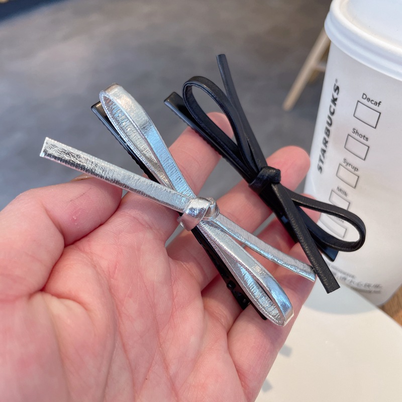 Leather bow hair clips for women, simple ins, black, sweet and cool side clips, bangs clips, side clips, hair accessories and headwear pic 5