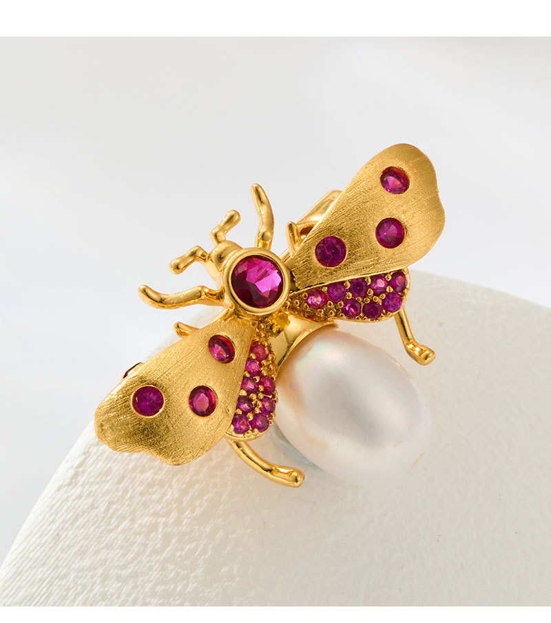 Dynamic and high-end brushed gold bee brooch, copper alloy, real gold electroplated, slightly inlaid zircon freshwater pearl brooch pic 12