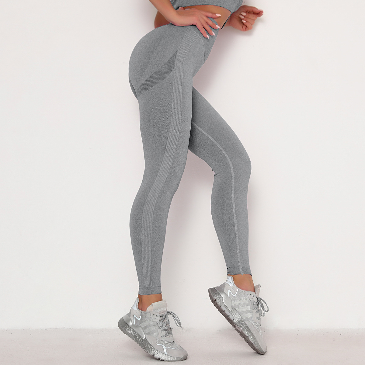 Peach internet-famous seamless yoga pants from Europe and America, breathable yoga wear for lifting buttocks, tight-fitting height waists, sports base fitness pants for women pic 96