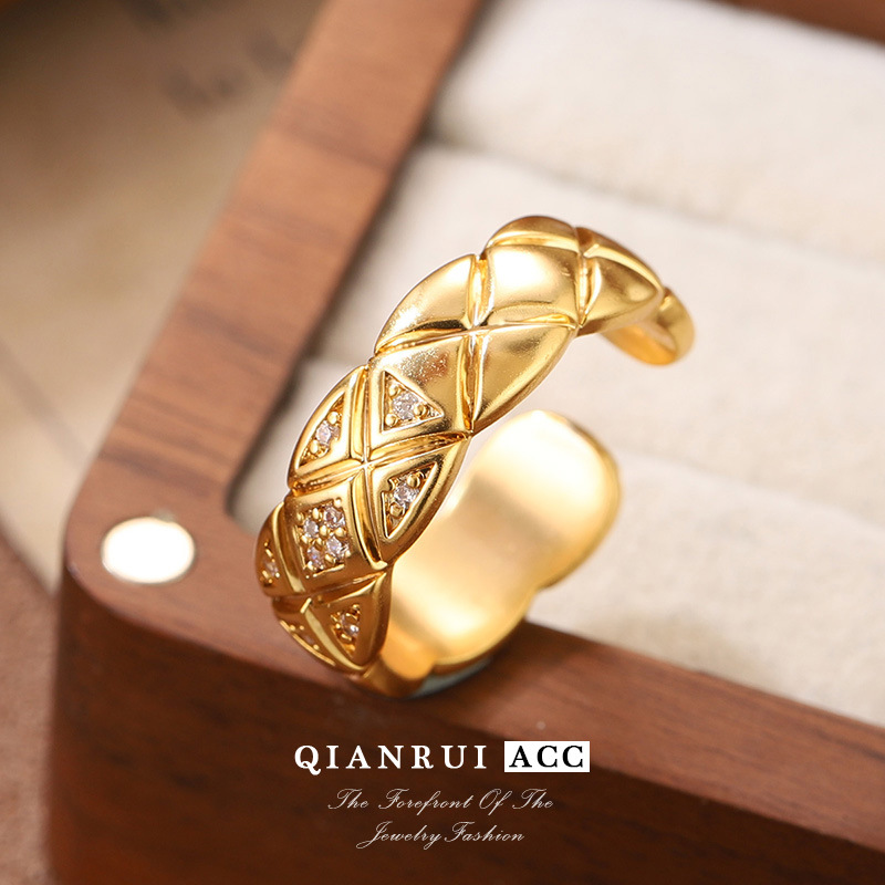 新款电镀小香风宽窄版菱格戒指带钻欧美个性指环开口法式轻奢时尚详情18